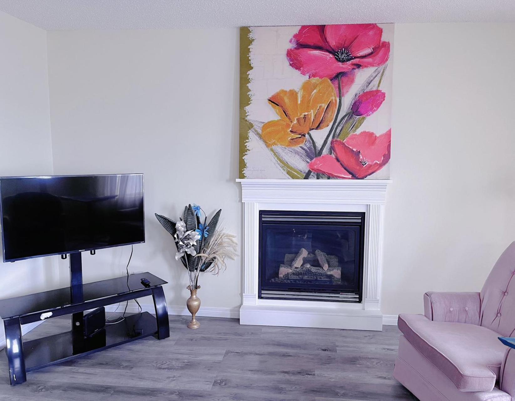 Calgary Mountain Gorgeous Single House Close Airport & Free Parking YYC Exterior photo